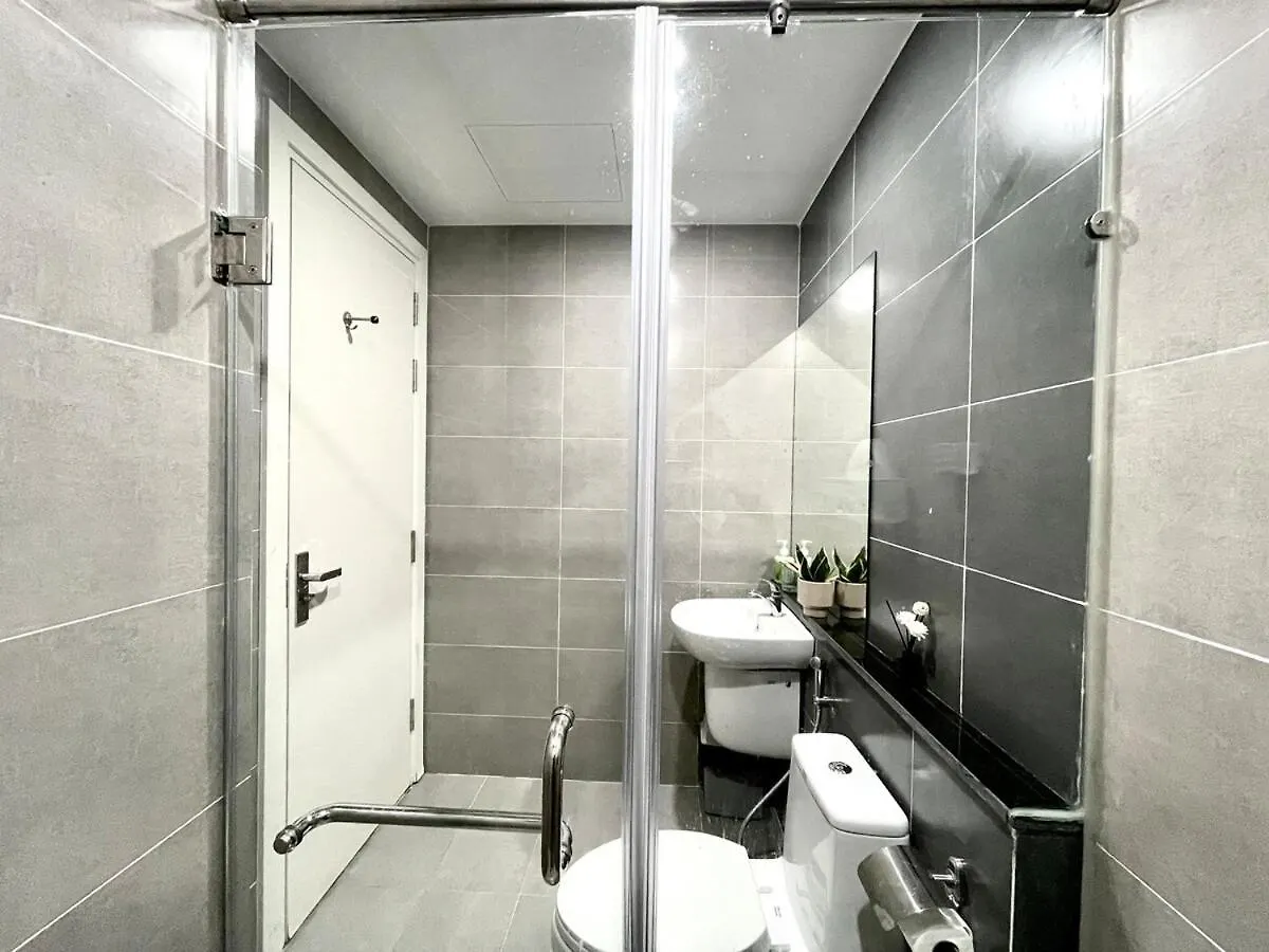 2Br - Dqua Hotel - Modern & Luxury Apt Nha Trang 0*,  Wietnam
